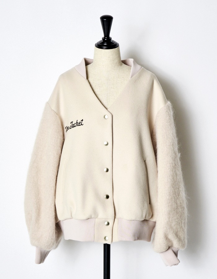 RUMCHE��VAN Wool Mohair Stadium Jumper / ivory