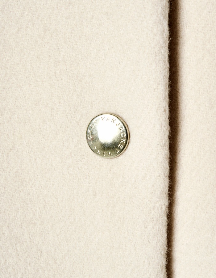 RUMCHE��VAN Wool Mohair Stadium Jumper / ivory