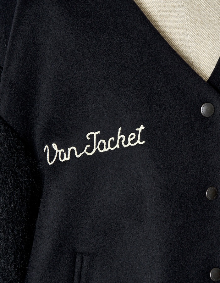 RUMCHE��VAN Wool Mohair Stadium Jumper / black