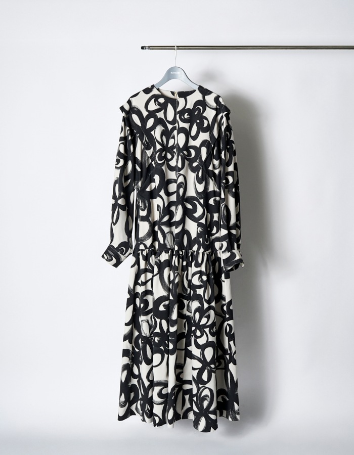 "Chain Flower" Print Dress / white