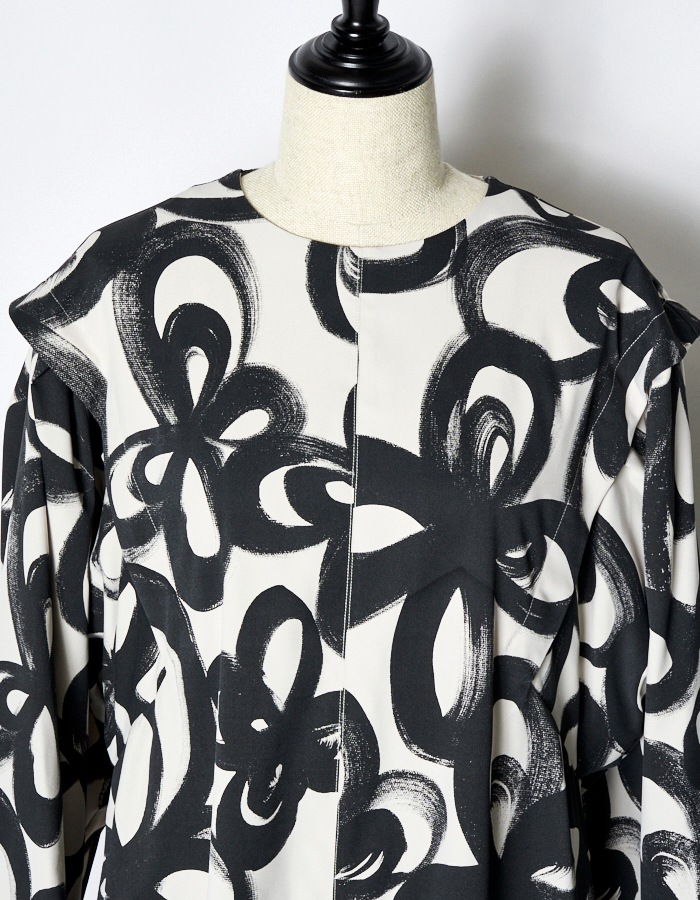 "Chain Flower" Print Dress / white