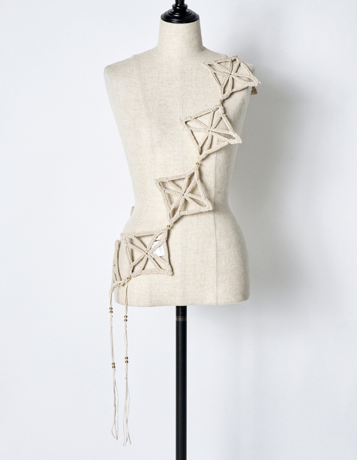 Leaf Bond Yarn Belt / beige