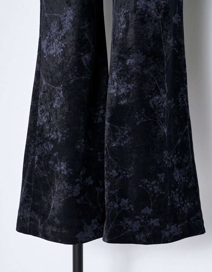 Tree Shade Velor Trousers / black