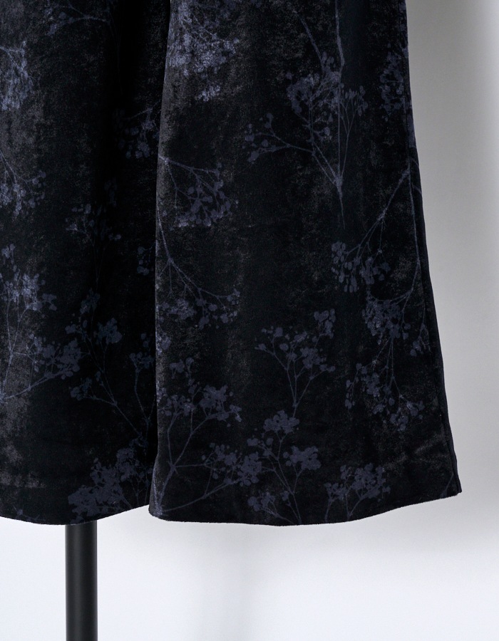 Tree Shade Velor Trousers / black