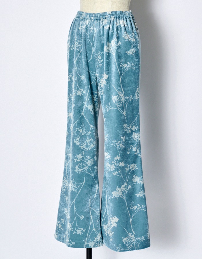 Tree Shade Velor Trousers / sax blue