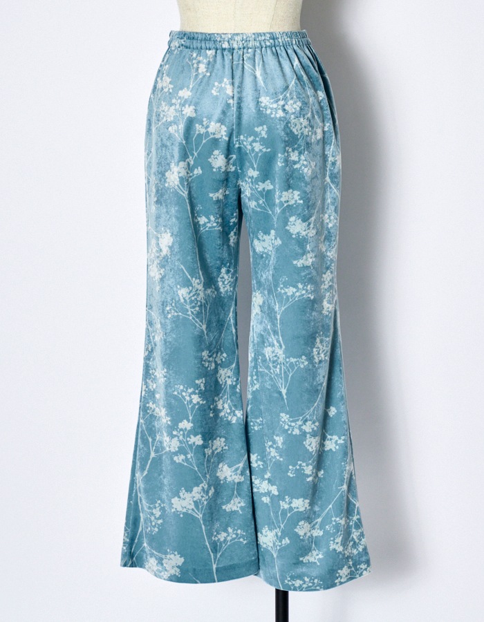 Tree Shade Velor Trousers / sax blue