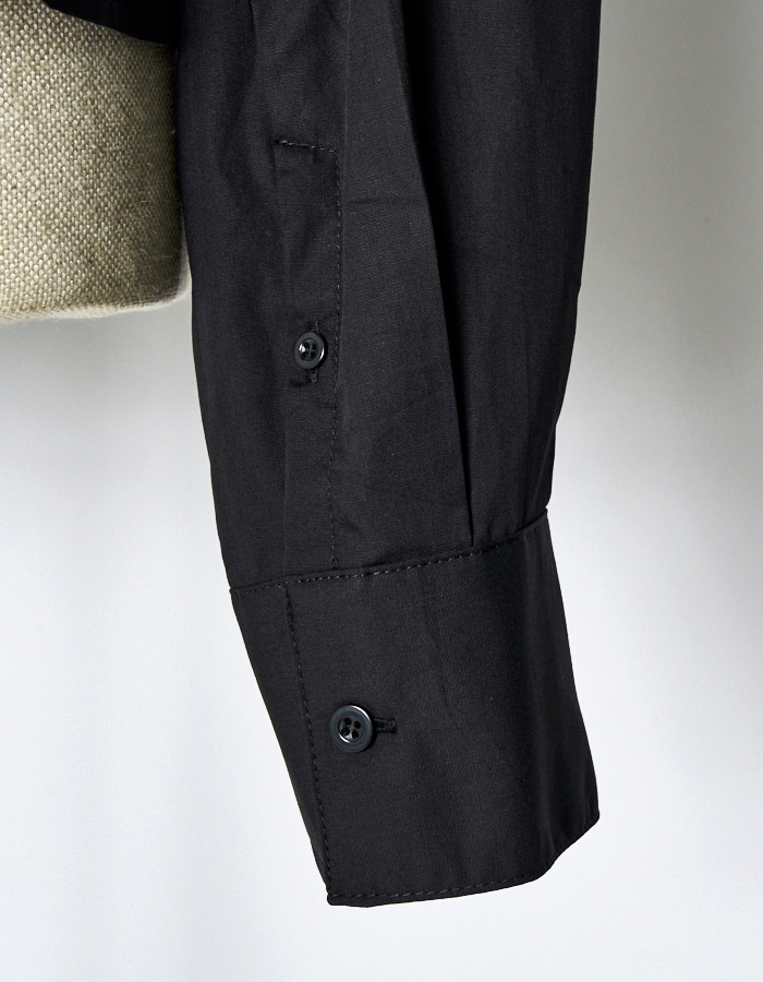 Landscape Beads Embroidery Shirt / black