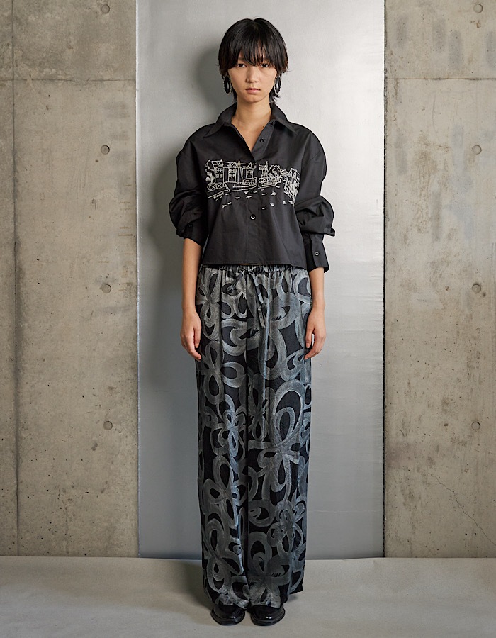 Landscape Beads Embroidery Shirt / black