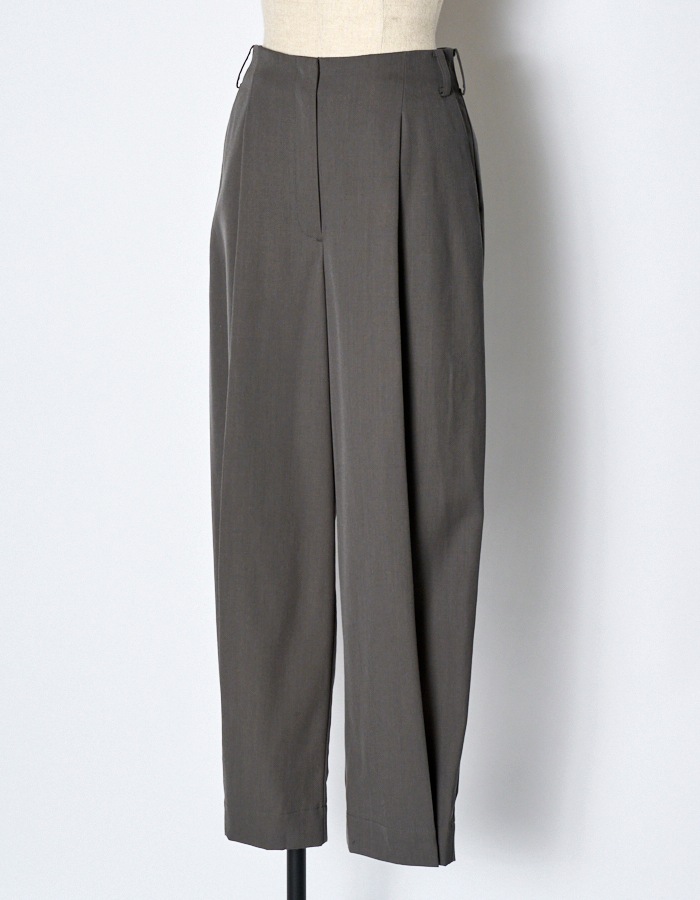 2way Tuck Form Trousers / gray