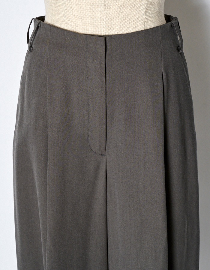 2way Tuck Form Trousers / gray