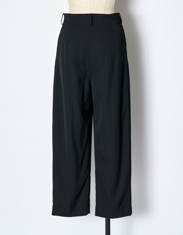 2way Tuck Form Trousers / black