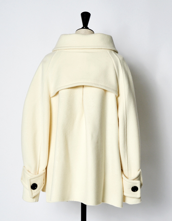 River Short Duffle Coat / white