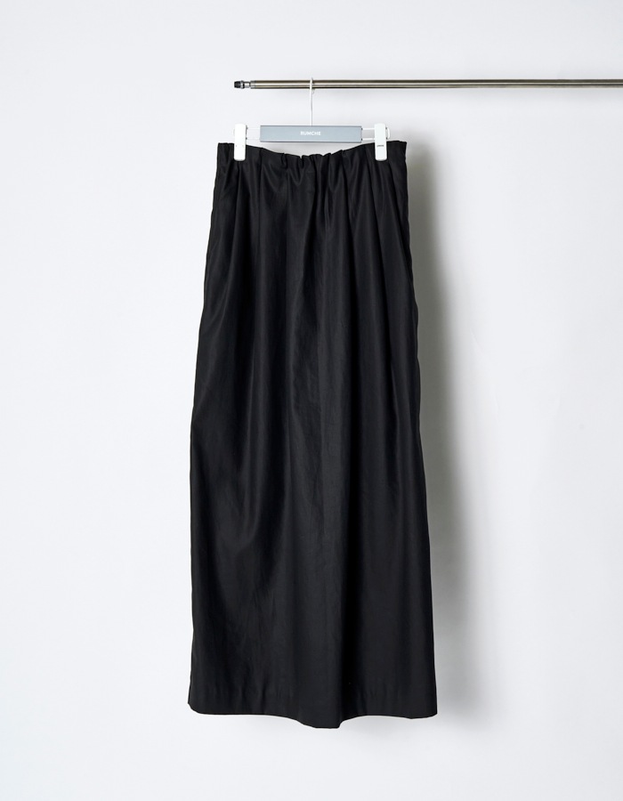 Tuck Gathered Skirt / black