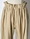 Gathered Tuck Wide Trousers / beige