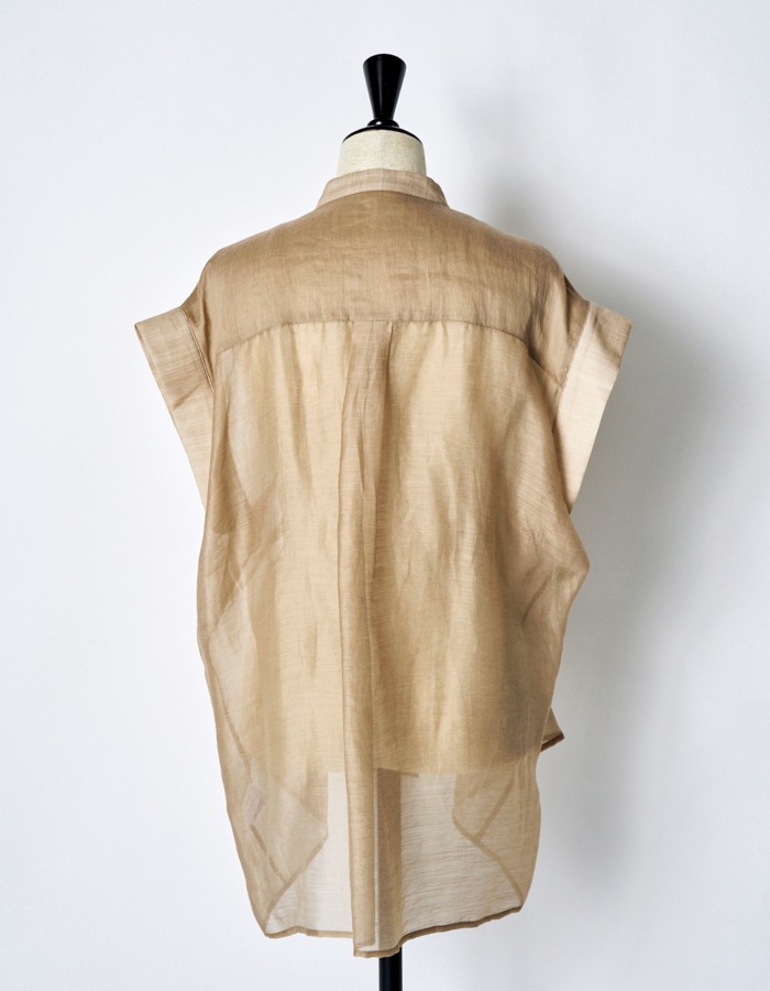 Layered Tuck Sleeveless Blouse / beige