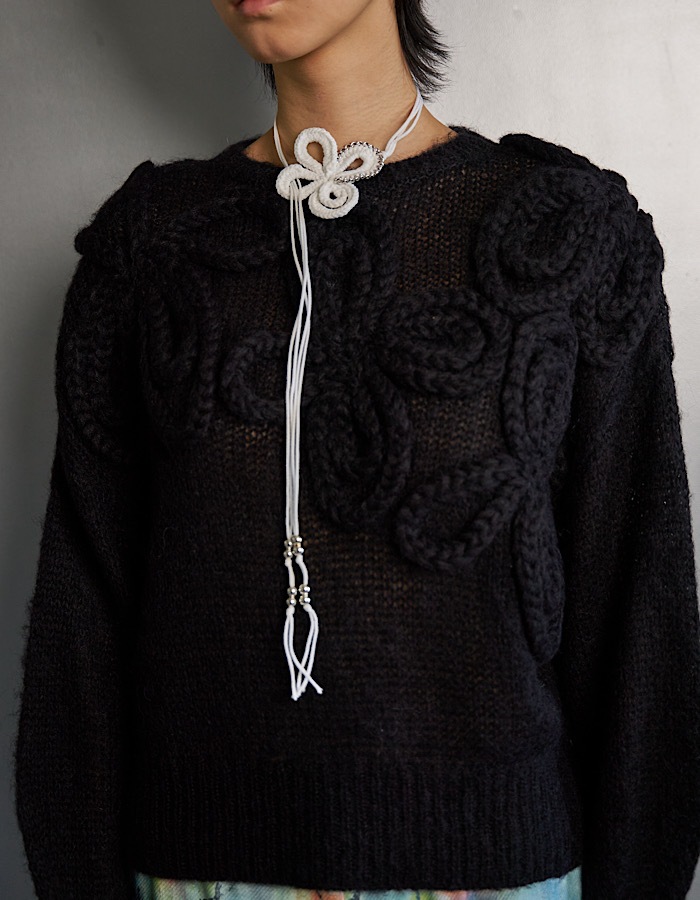Chain Flower Knit Tops / black