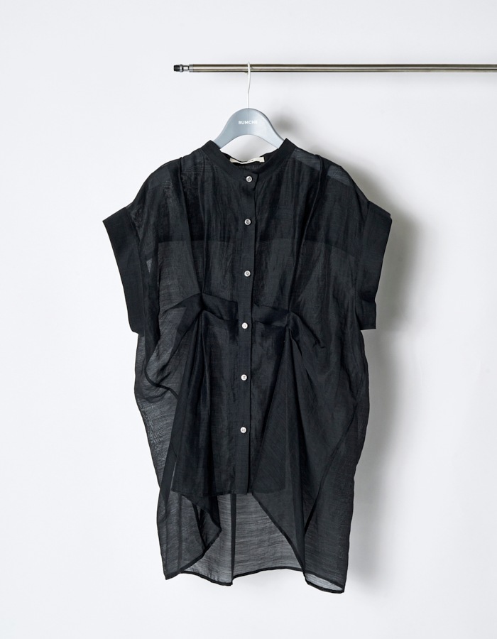 Layered Tuck Sleeveless Blouse / navy