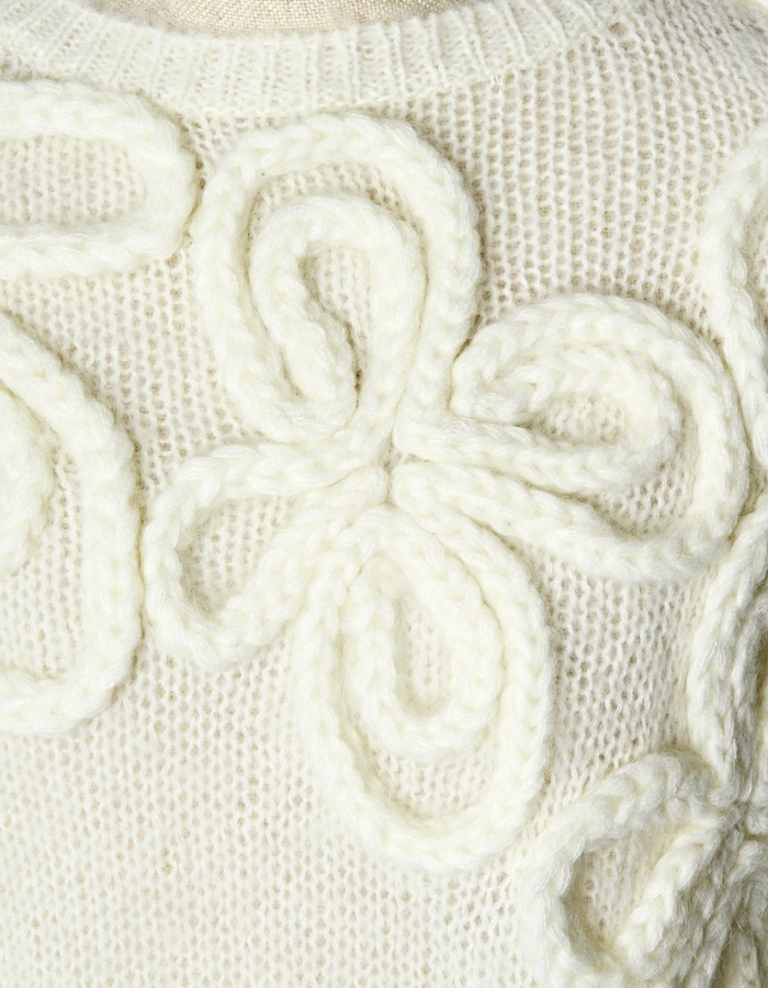 Chain Flower Knit Tops / white
