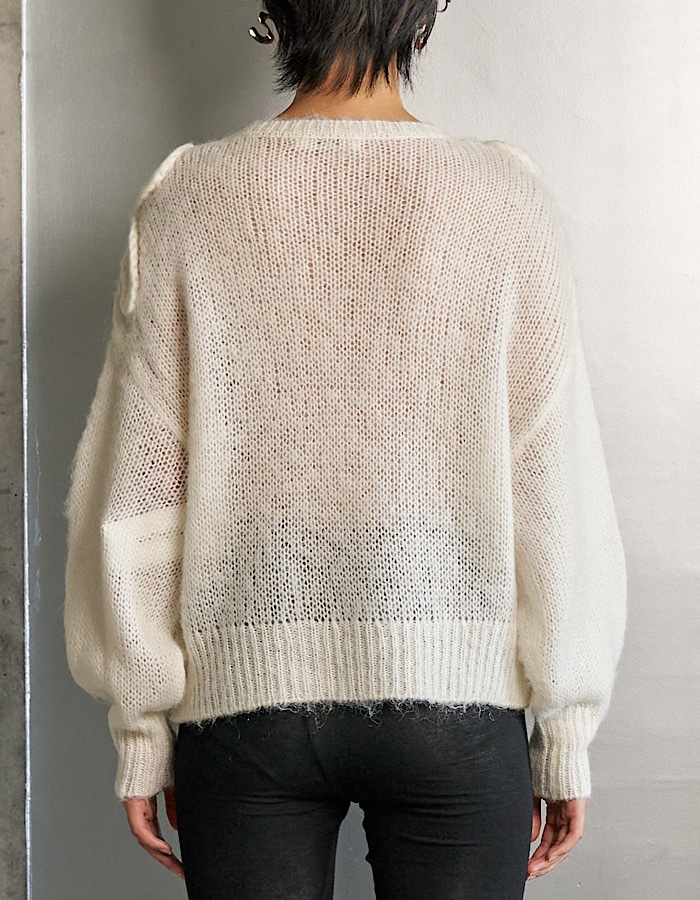 Chain Flower Knit Tops / white