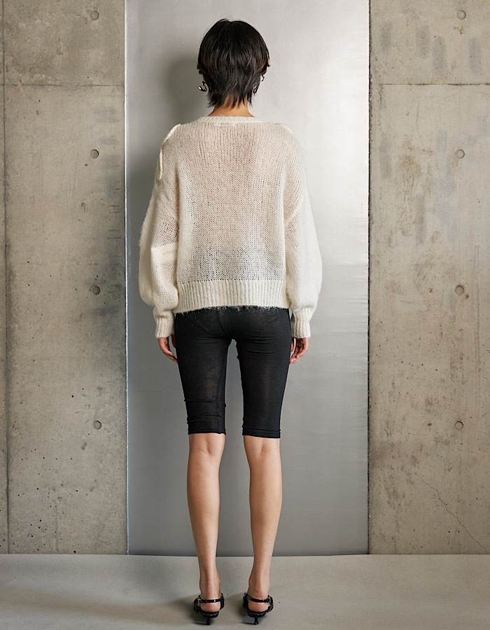 Chain Flower Knit Tops / white