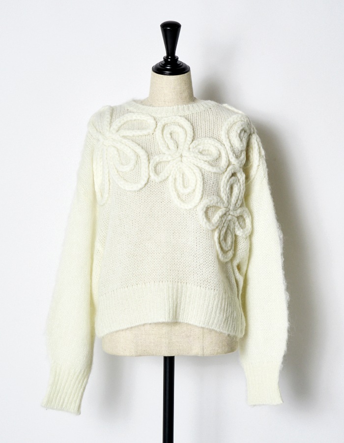 Chain Flower Knit Tops / white