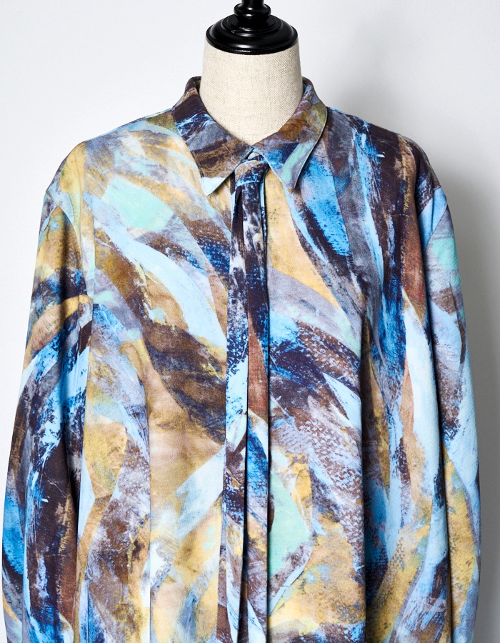Wing Print Shirt Dress / blue
