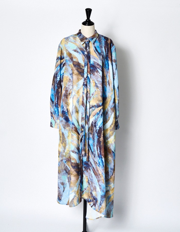 Wing Print Shirt Dress / blue