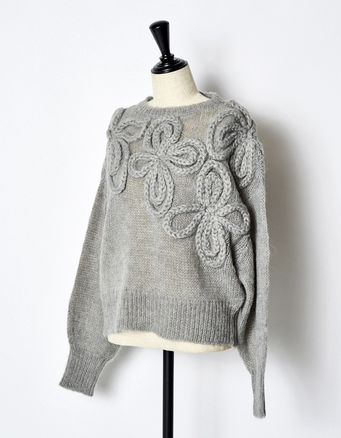 Chain Flower Knit Tops / gray