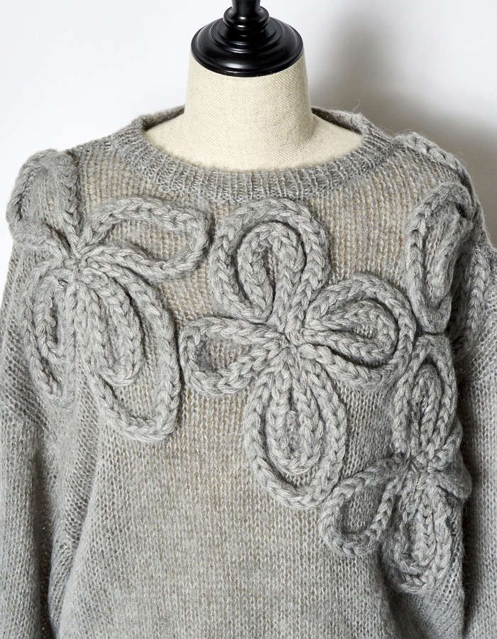 Chain Flower Knit Tops / gray