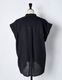 Layered Tuck Sleeveless Blouse / black