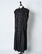 Cotton Bundled Tuck Dress / black