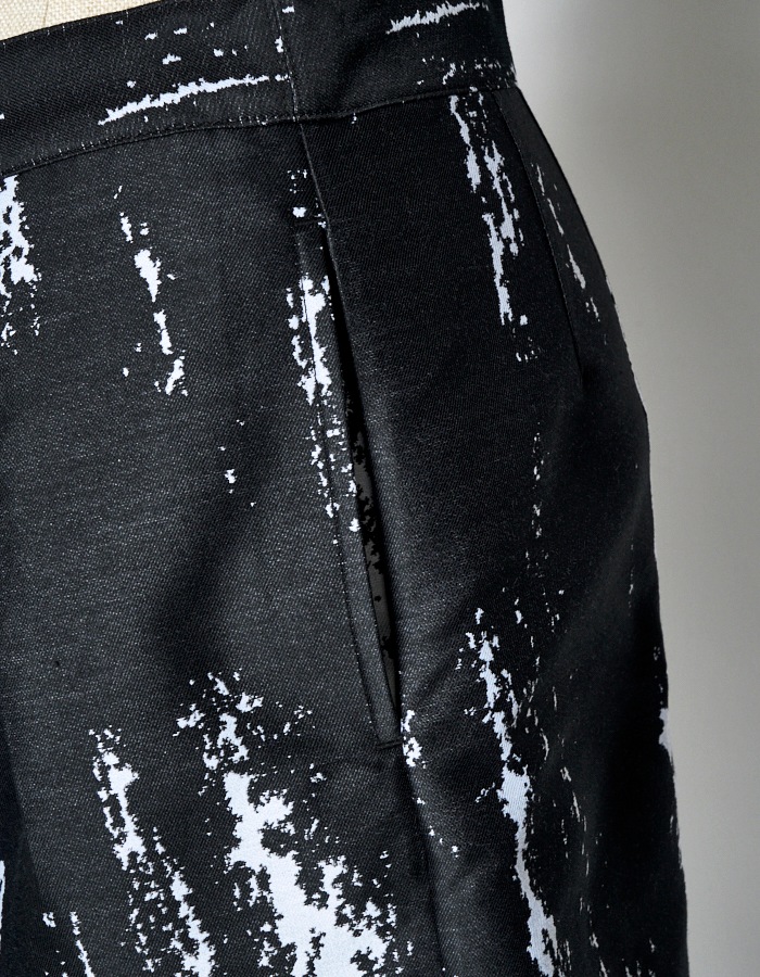 Woodpecker Jacquard Short Pants / black