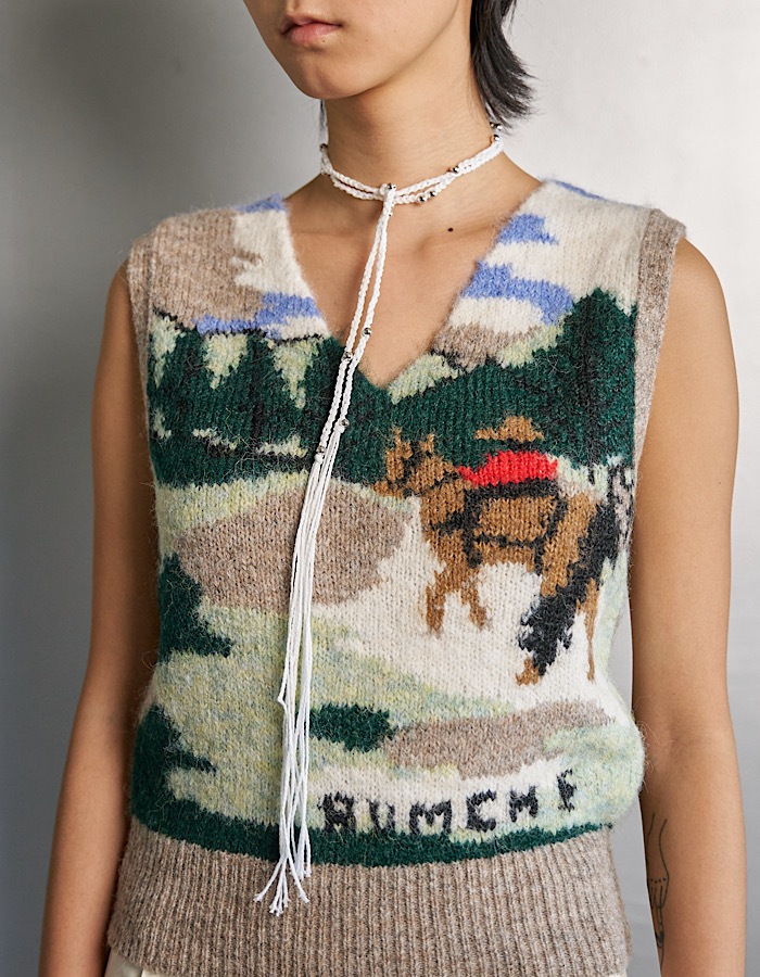 Bond Yarn Beads Choker / white