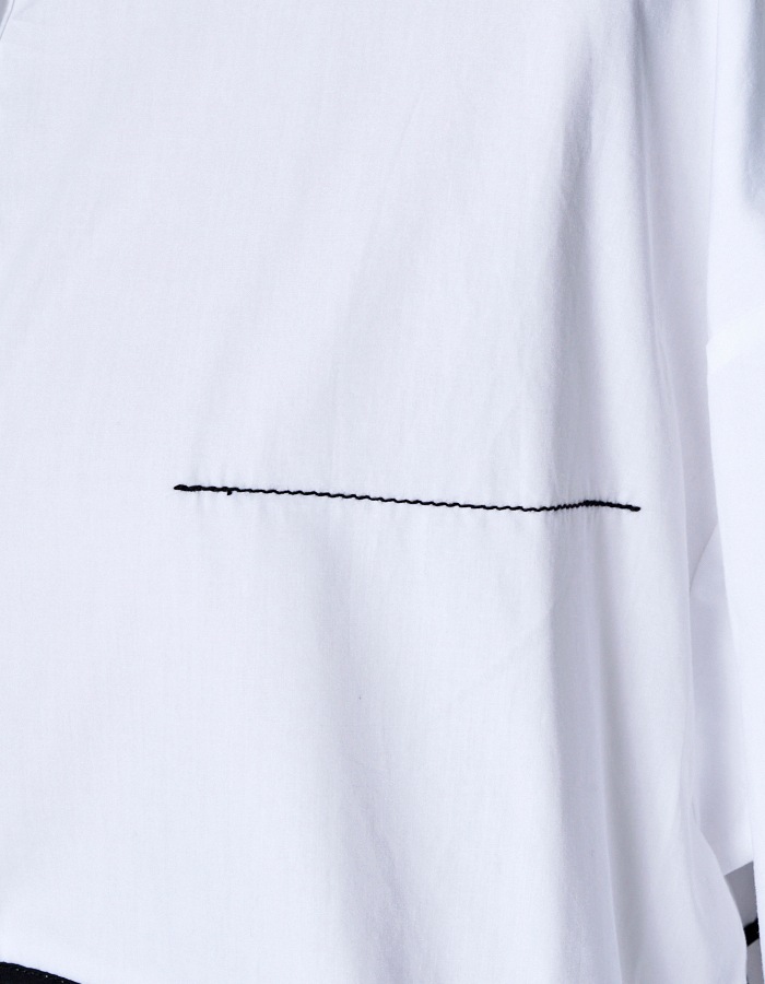 Piping Gathered Blouse / white