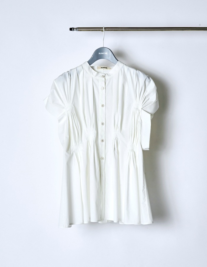 Cotton Bundled Tuck Blouse / white