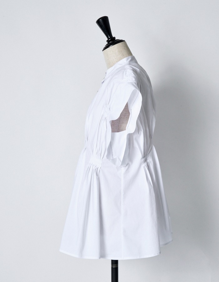 Cotton Bundled Tuck Blouse / white