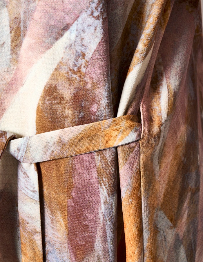 Wing Print Shirt Dress / pink