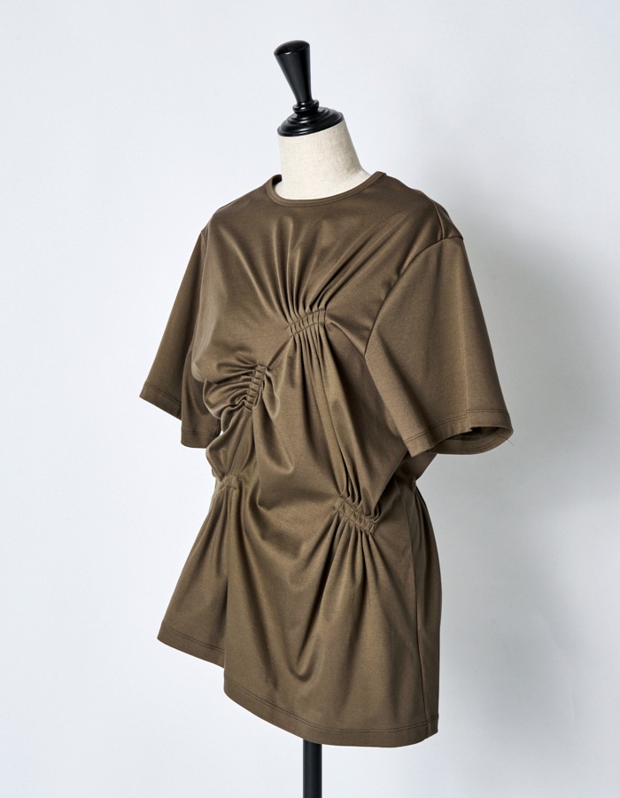 Bundled Tuck Cutsew Tops / khaki