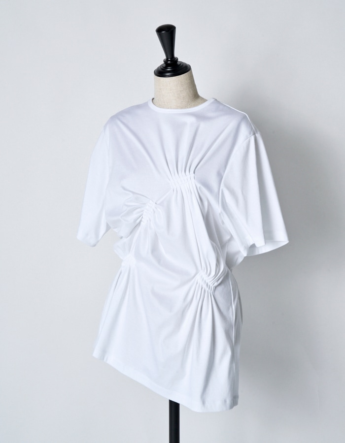 Bundled Tuck Cutsew Tops / white
