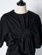 Bundled Tuck Cutsew Tops / black