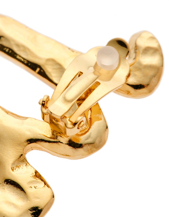 M Letter Earrings / gold