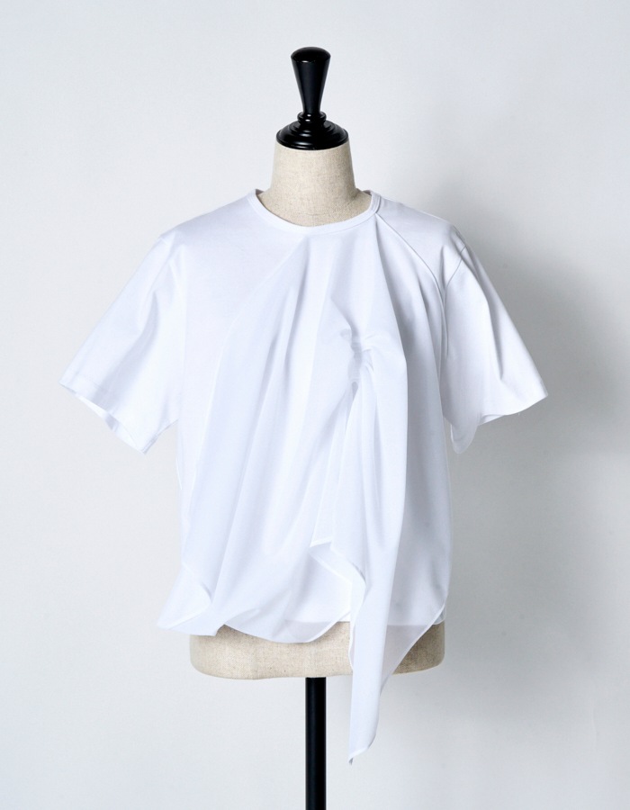 Tuck Chief Cutsew Tops / white