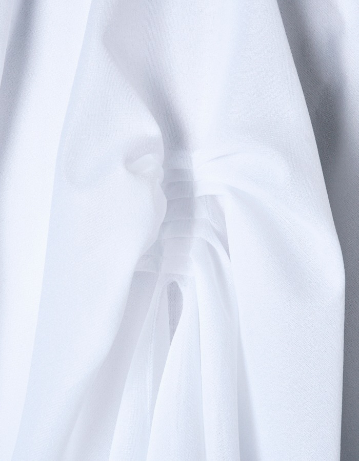 Tuck Chief Cutsew Tops / white