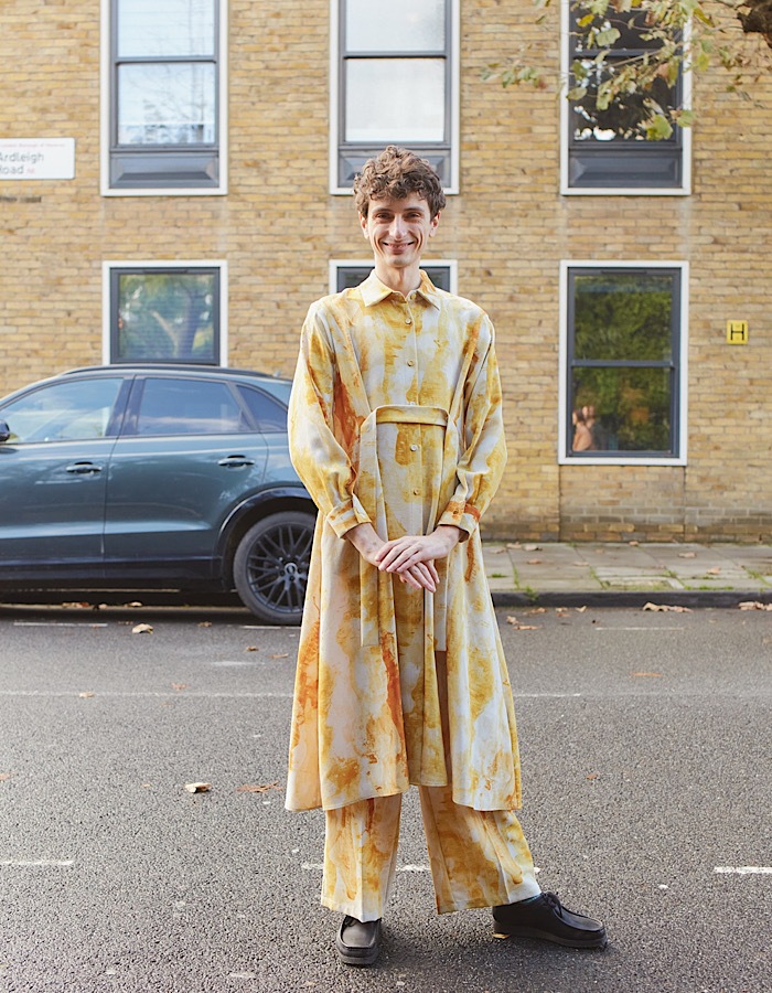 Earth Print Shirt Dress / beige