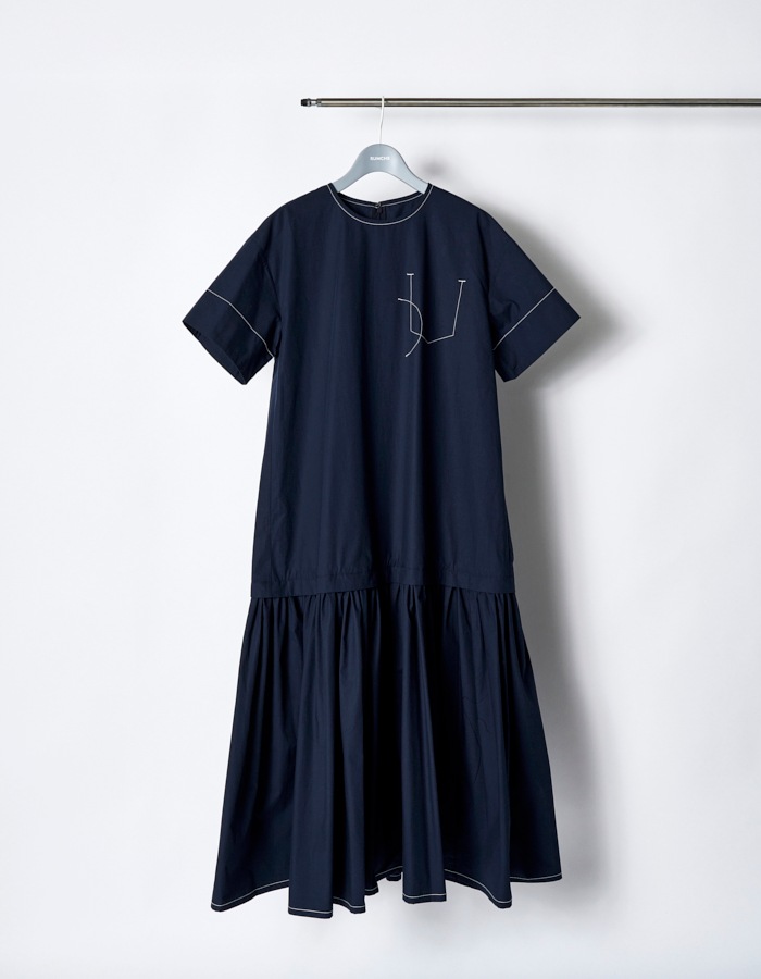 Stitch Gathered Typewriter Dress / navy | DRESS | RUMCHE