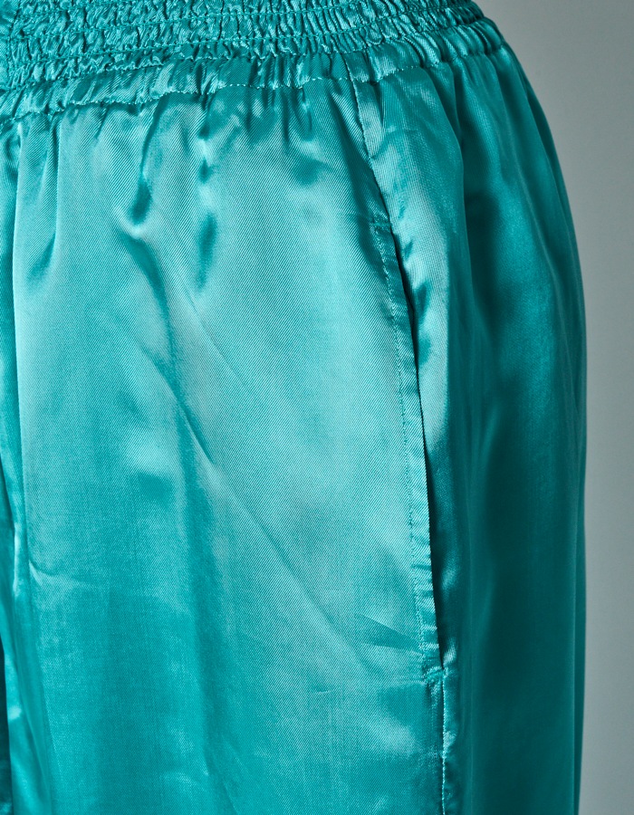 Tapa Pattern Embroidery Trousers / green