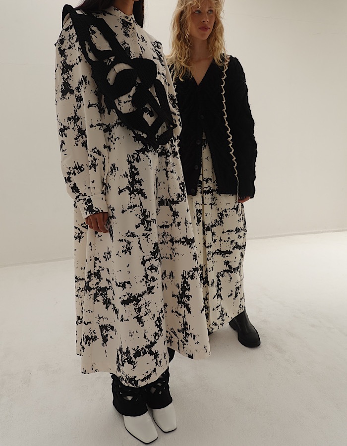 Abstract Paint Skirt / off white