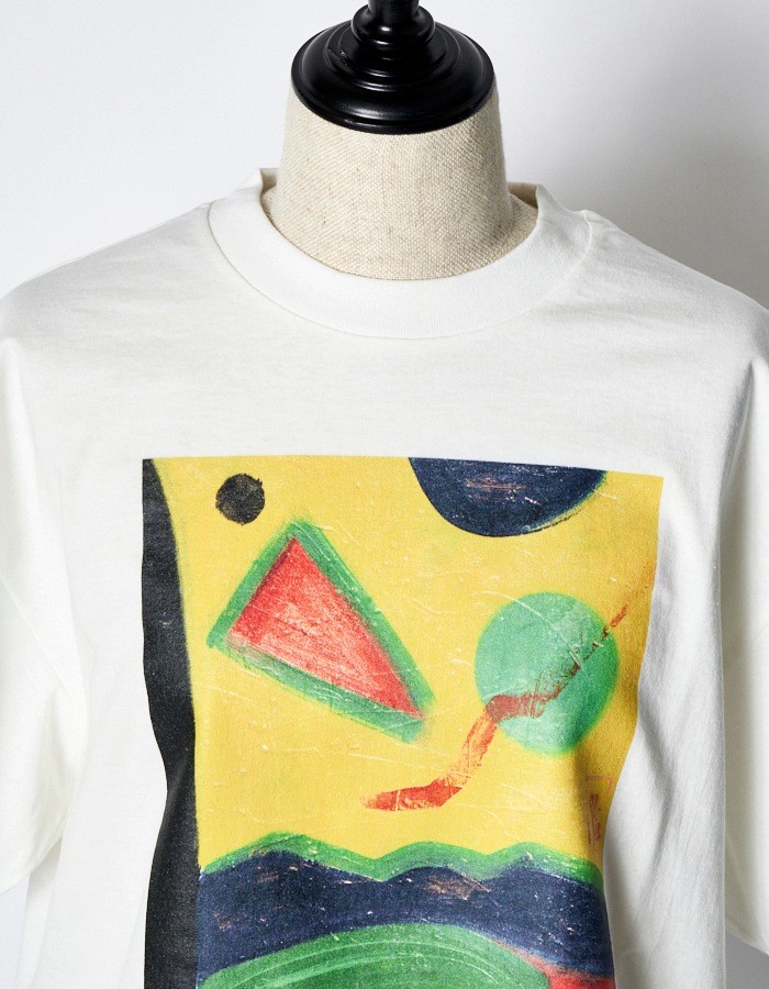 "Roy Taro" Art Print T-shirt / white