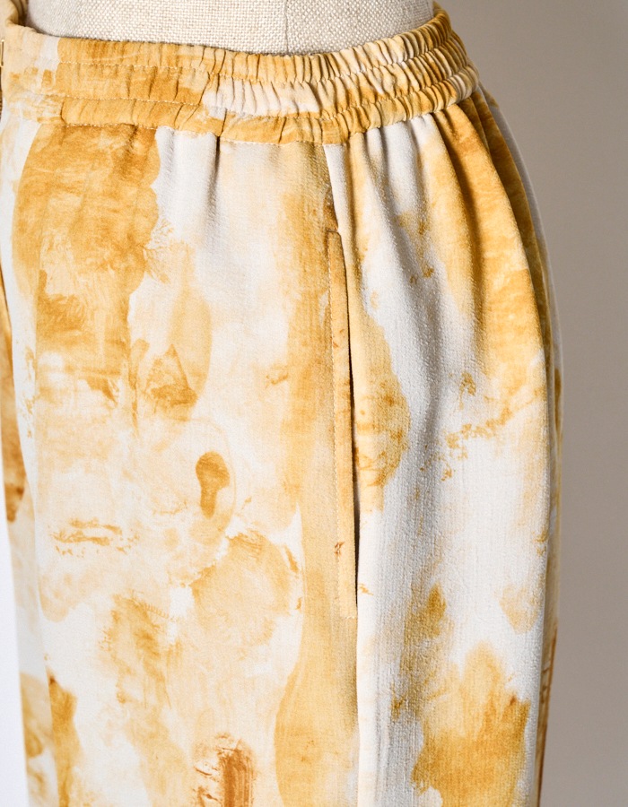 Earth Print Trousers / beige