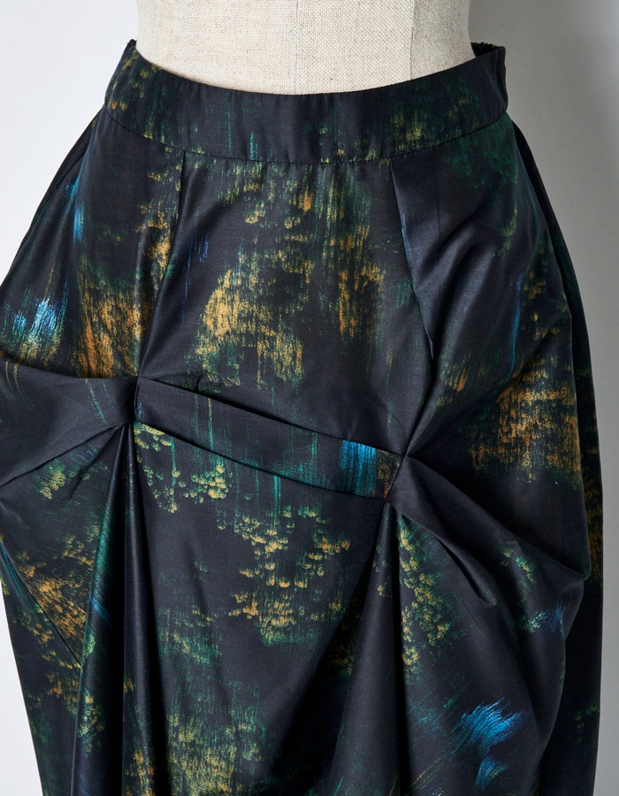 Corn Graphic Skirt / navy